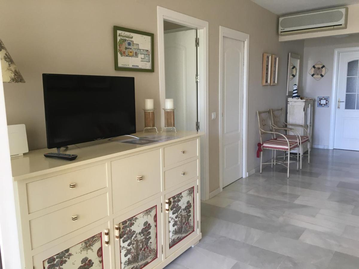 Mi Capricho, Beachfront, Grownfloor, Private Garden & Terrace Sitio de Calahonda ภายนอก รูปภาพ