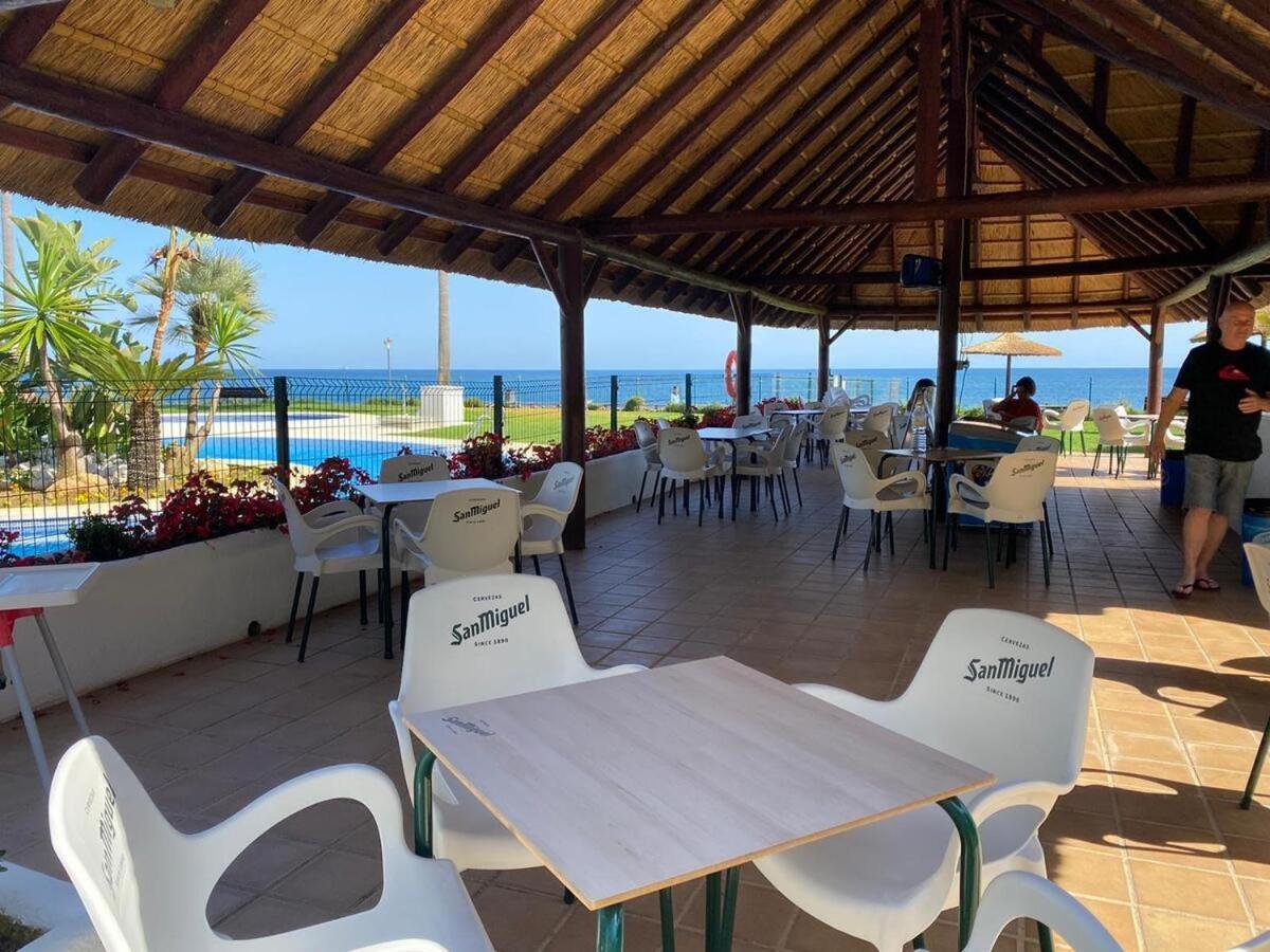 Mi Capricho, Beachfront, Grownfloor, Private Garden & Terrace Sitio de Calahonda ภายนอก รูปภาพ