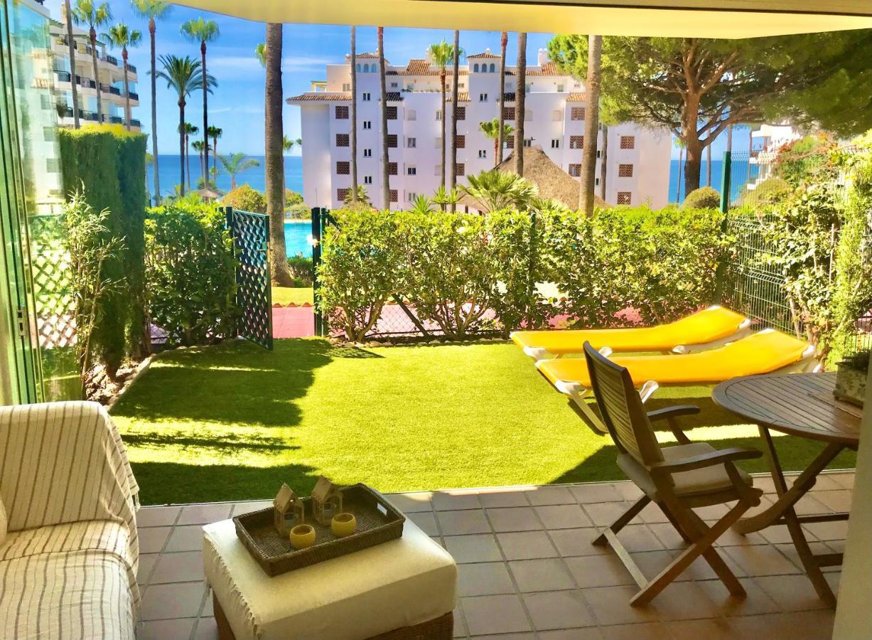 Mi Capricho, Beachfront, Grownfloor, Private Garden & Terrace Sitio de Calahonda ภายนอก รูปภาพ