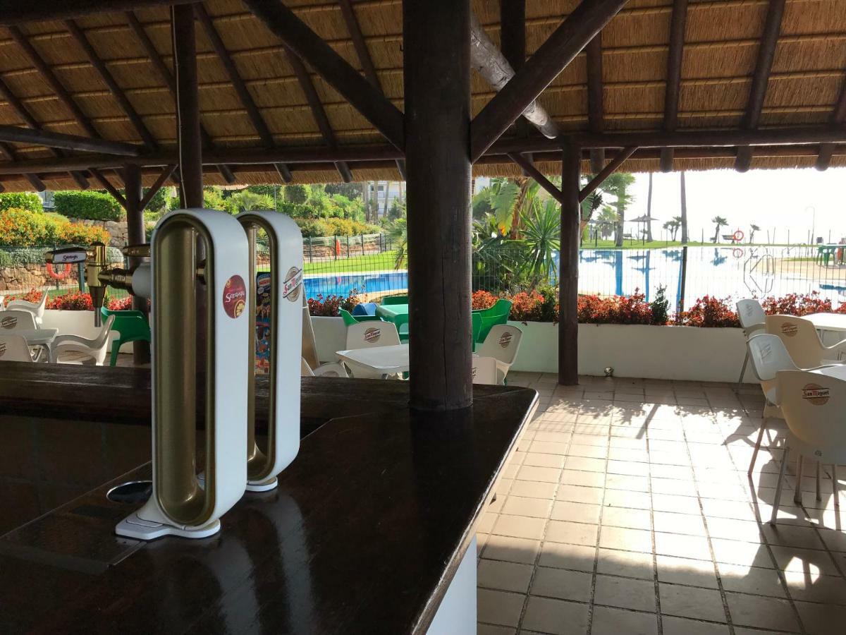 Mi Capricho, Beachfront, Grownfloor, Private Garden & Terrace Sitio de Calahonda ภายนอก รูปภาพ