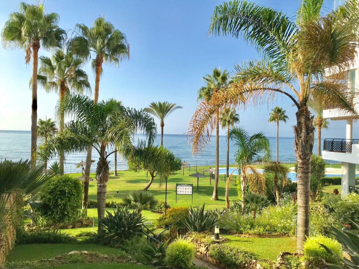 Mi Capricho, Beachfront, Grownfloor, Private Garden & Terrace Sitio de Calahonda ภายนอก รูปภาพ