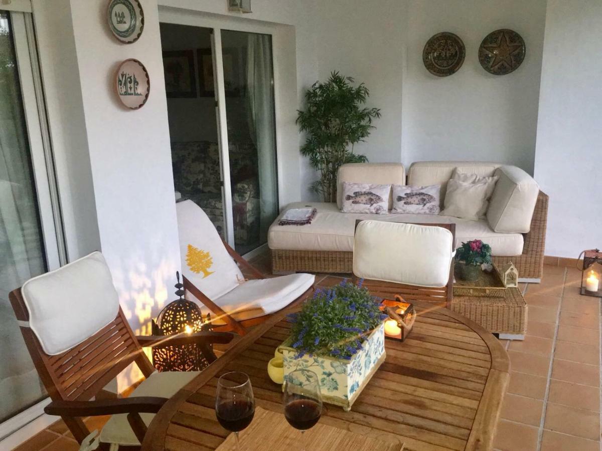 Mi Capricho, Beachfront, Grownfloor, Private Garden & Terrace Sitio de Calahonda ภายนอก รูปภาพ
