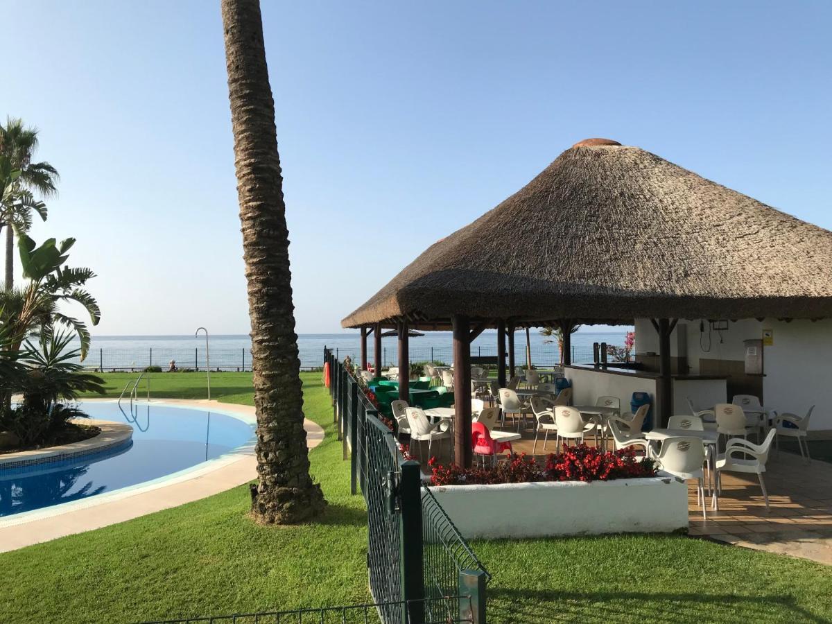 Mi Capricho, Beachfront, Grownfloor, Private Garden & Terrace Sitio de Calahonda ภายนอก รูปภาพ